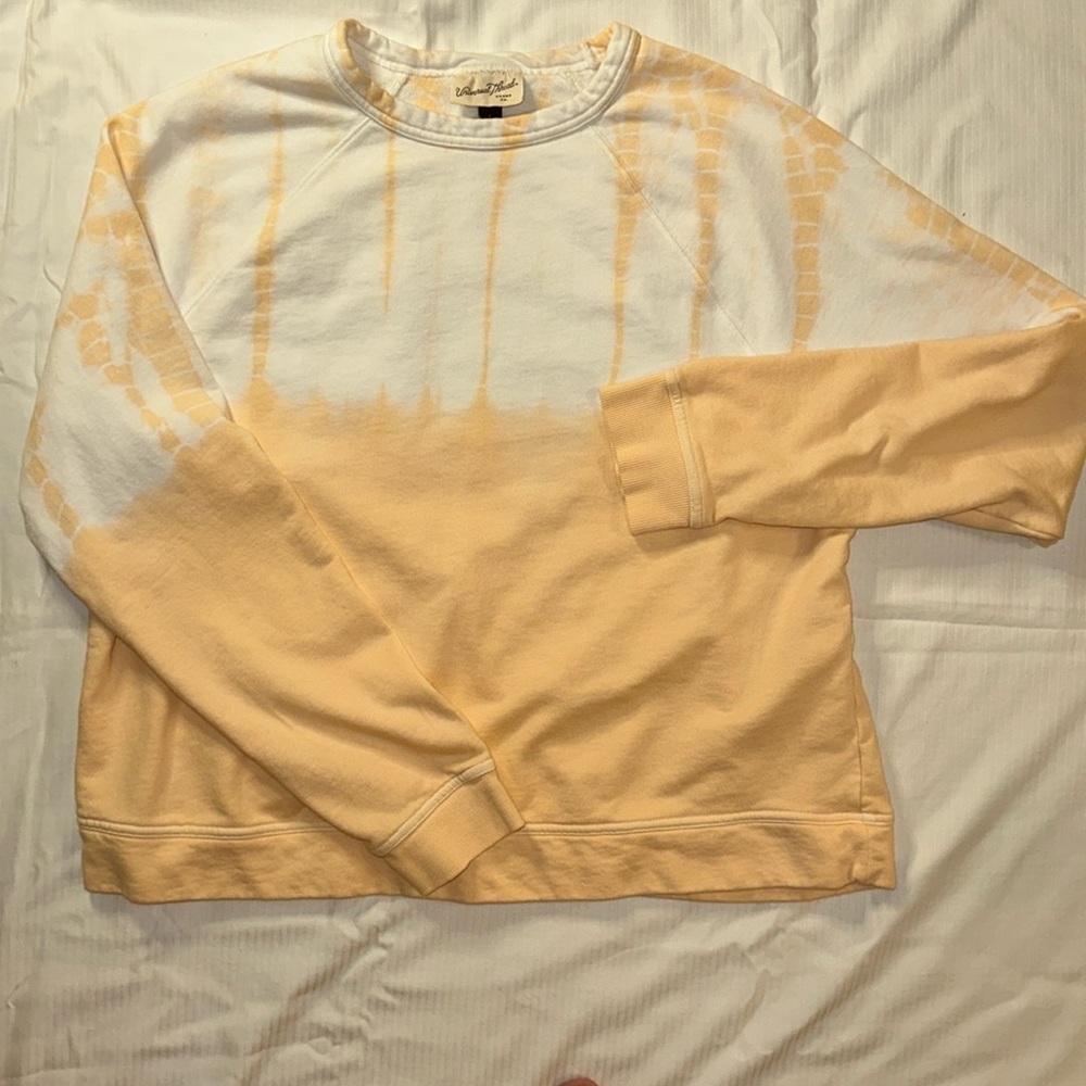 Women’s Universal Thread Peach/White Tye-dyed sweatshirt